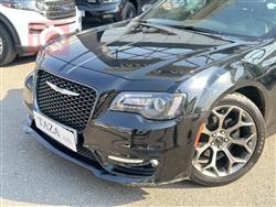 کرایسلەر 300